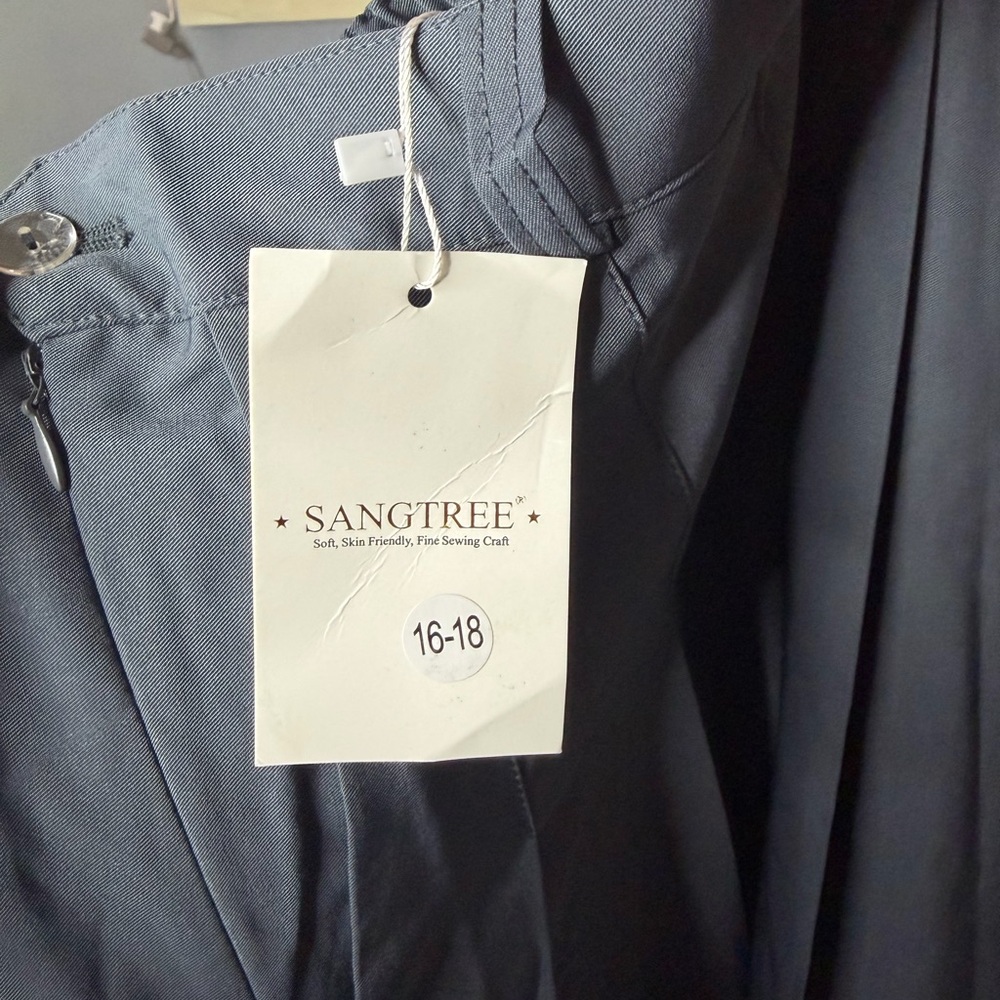 Sangtree Gray Pleated Midi Skirt Size 16-18 Elastic Waist A Line - Picture 5 of 5
